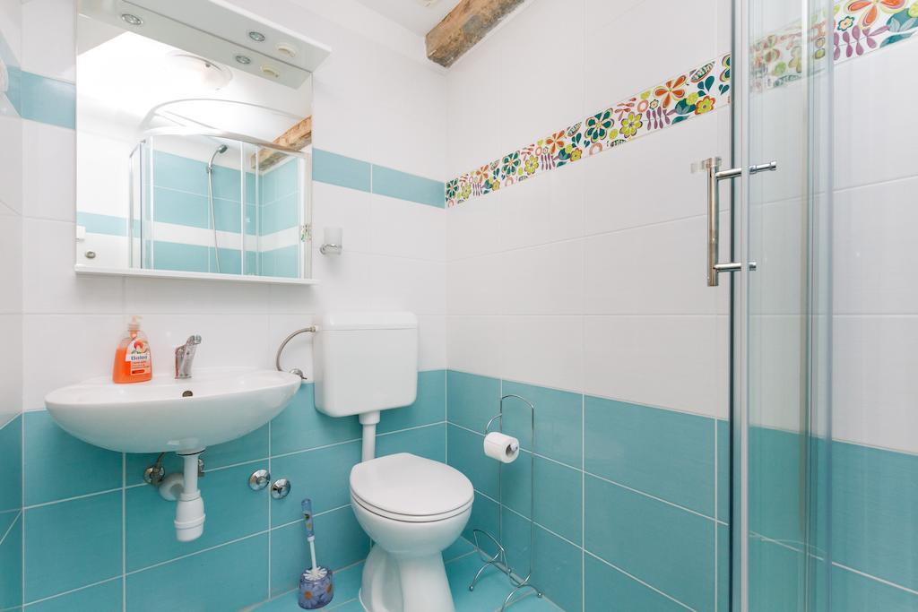Apartments Vica Шибеник Номер фото